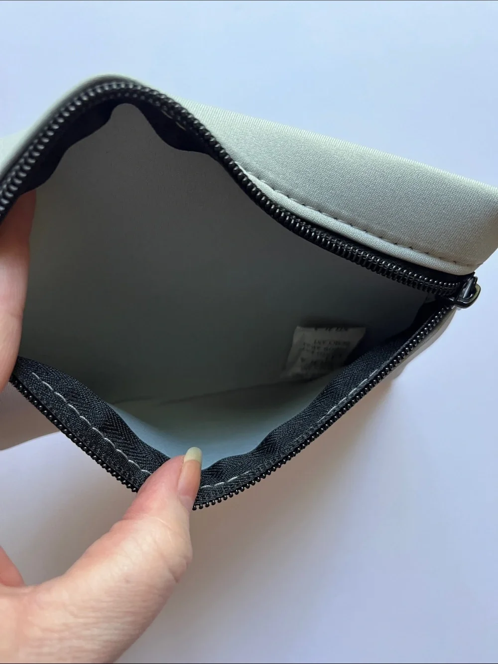 Athleta Grey Neoprene Zip Pouch with Clip